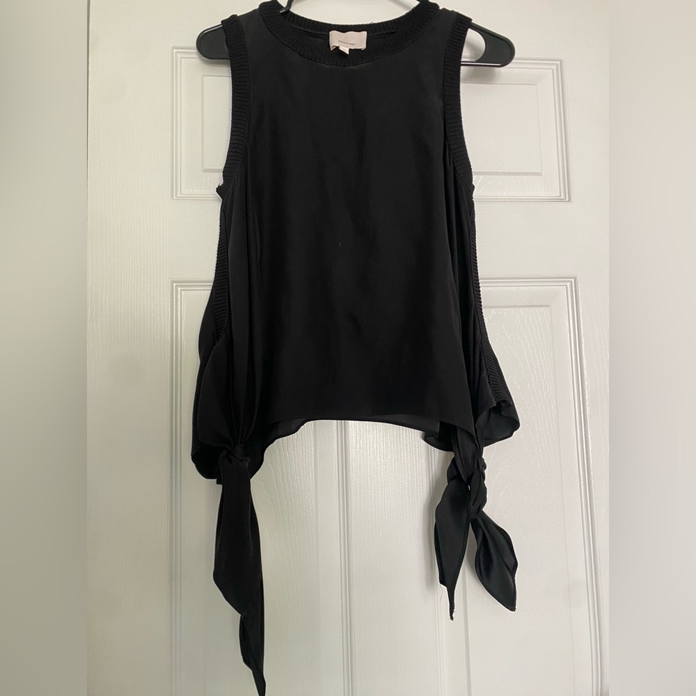 Cinq a sept Black Sleeveless Top with Side Ties 100% silk Size  S